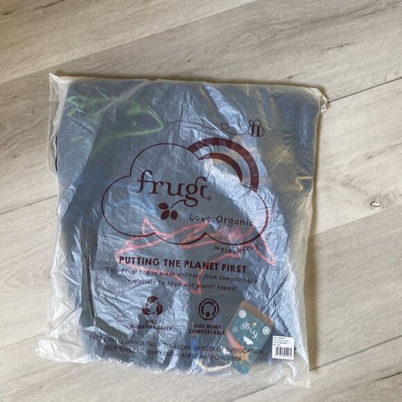 Frigi Luka Zip‎ Up Hoody Indigo Sharks 7-8 years NWT IN PACKAGING - Picture 3 of 5